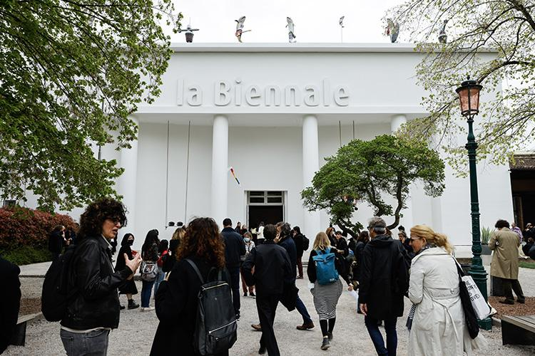 La Biennale di Venezia : 59. Esposizione Internazionale d’Arte | Il latte dei sogni